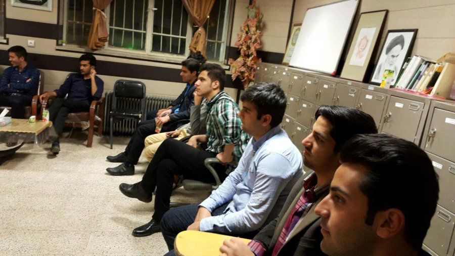 با حضور اعضای فعال در بسیج دانشجویی مرکز دانشور برگزار شد : 
جلسه شورای مرکزی بسیج با حضور حجت الاسلام عابدی  4