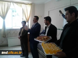 همزمان با 13 رجب و روز میلاد امیر المومنین ( ع) انجام شد : 
حضور دکتر رئوفیان در کلاسهای درس  جهت تبریک و توزیع شربت و شیرینی در بین دانشجویان  5