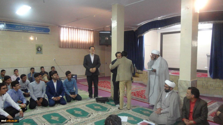 معرفی نماینده دانشجویی نهاد رهبری در دانشگاه فرهنگیان واحد دانشور نیشابور