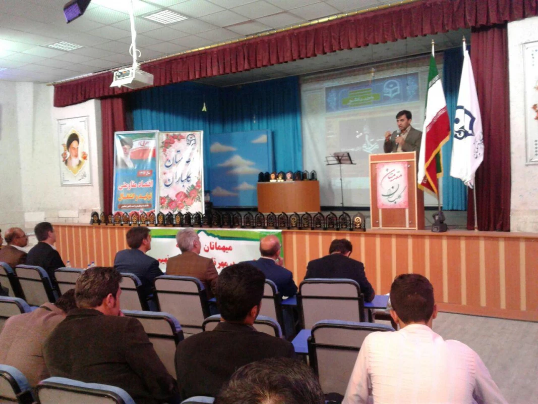 همزمان با میلاد مسعود حضرت علی اکبر (ع) و روز جوان و هفته بزرگداشت مقام معلم انجام شد : 
جشن بزرگ تجلیل از مقام اساتید و تقدیر از دانشجویان برتر  6