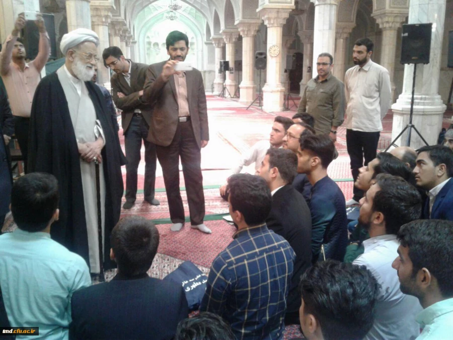 با حضوردانشجویان برگزار شد : 
اردوی علمی تفریحی  بازدید از نمایشگاه کتاب تهران   و مجلس شورای اسلامی  7