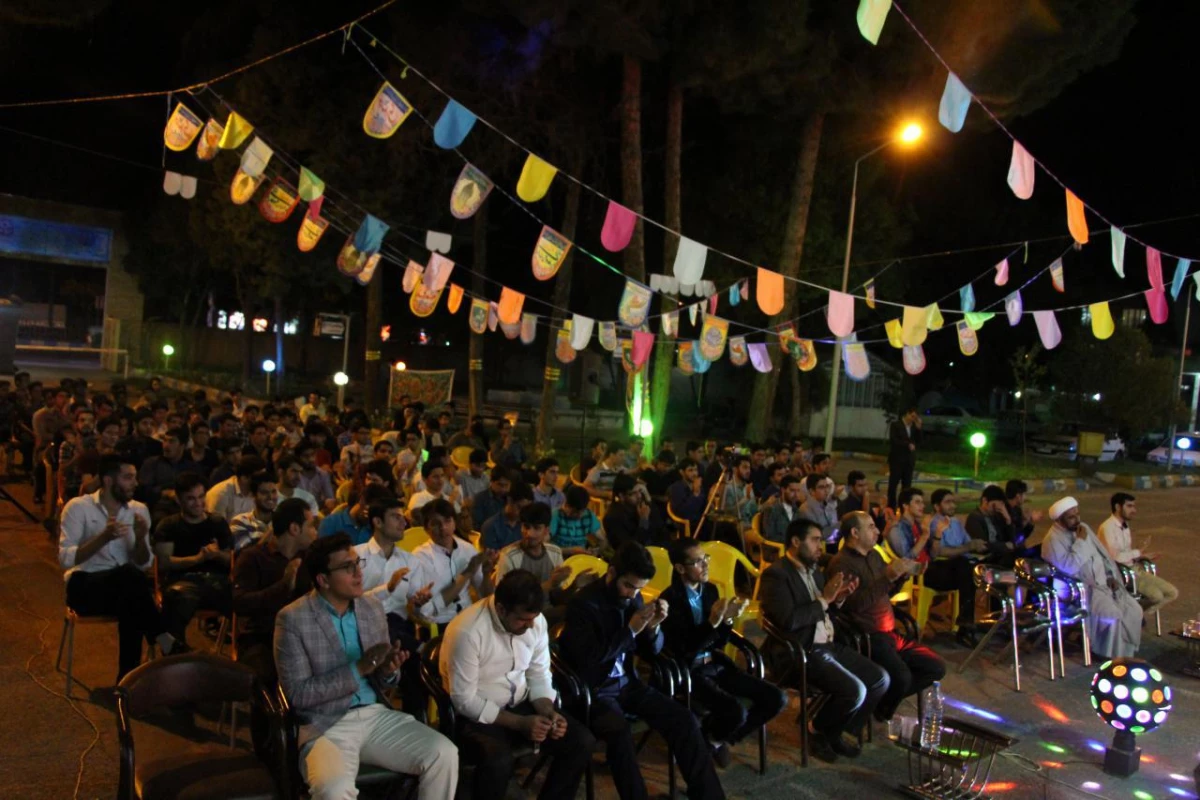 با حضور مسئول محترم نهاد مقام معظم رهبری در دانشگاه فرهنگیان خراسان رضوی انجام شد : 
مراسم جشن بزرگ نیمه شعبان  2