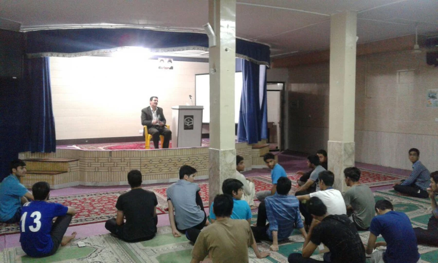 جلسه پرسش و پاسخ دانشجویی به مناسبت هفته خوابگاهها