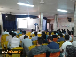 با حضور مهندس مرتضوی معاون سایبری سازمان پدافند غیر عامل استان خراسان رضوی انجام شد : 
همایش آسیب های فضای مجازی ویژه دانشجویان  و کارکنان مرکز دانشور نیشابور 5