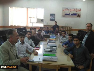 با حضور اساتید و دانشجویان برگزار شد : 
رونمایی از پروژه های دانشجویی درس ارزشیابی توصیفی