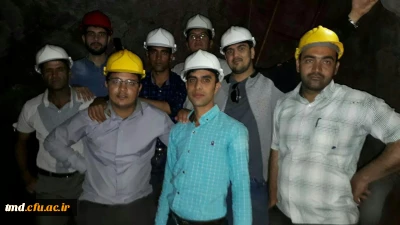 در راستای طرح درس گردش علمی و با حضور اساتید و دانشجویان طرح مهارت آموزی برگزار شد : 
بازدید مهارت آموزان از معادن فیروزه و نمک