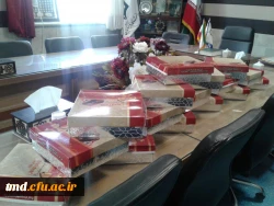 همزمان با روز میلاد مسعود امام هادی (علیه السلام ) و در آستانه عید الله الاکبر انجام شد : 
اهدای گل و شیرینی به کارکنان دانشگاه فرهنگیان واحد دانشور نیشابور 5