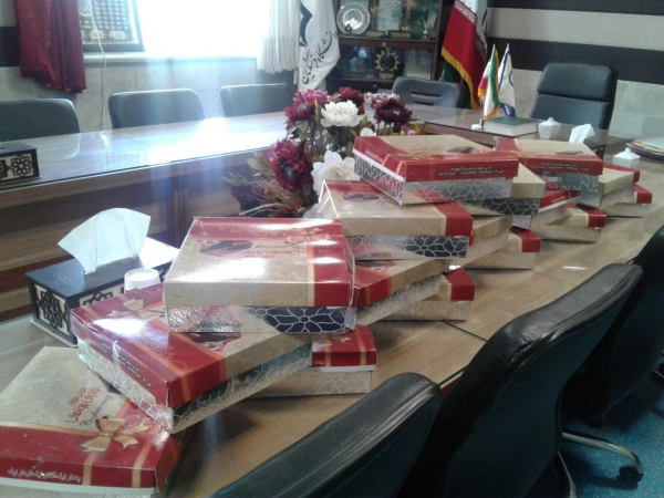 همزمان با روز میلاد مسعود امام هادی (علیه السلام ) و در آستانه عید الله الاکبر انجام شد : 
اهدای گل و شیرینی به کارکنان دانشگاه فرهنگیان واحد دانشور نیشابور 5