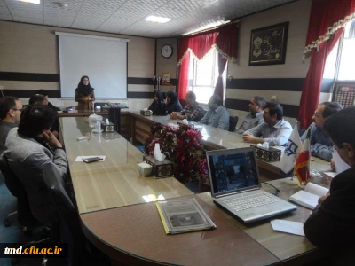 با حضور سرکار خانم دکتر باقری انجام شد : 
تببین برنامه ها و اهداف طرح تحول سلامت