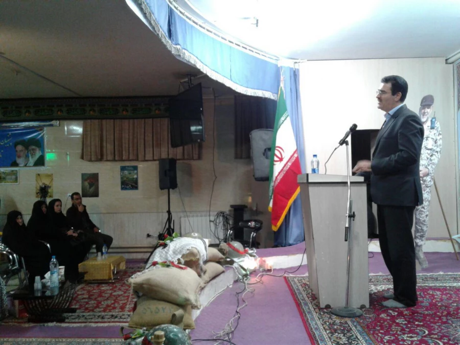 با حضور خانواده های معظم شهدای معلم شهرستان نیشابور برگزار شد : 
اولین یادواره شهدای معلم و فرهنگی شهرستان نیشابور 10