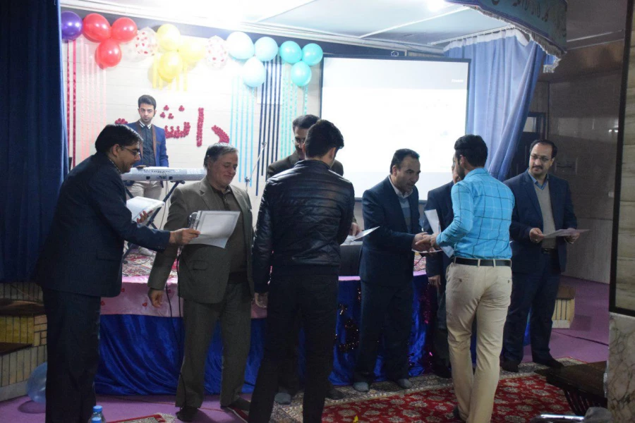 همزمان با روز دانشجو انجام شد : 
ویژه مراسم بزرگداشت مقام دانشجو  با حضور اساتید و دانشجویان دانشگاه فرهنگیان واحد دانشور 4