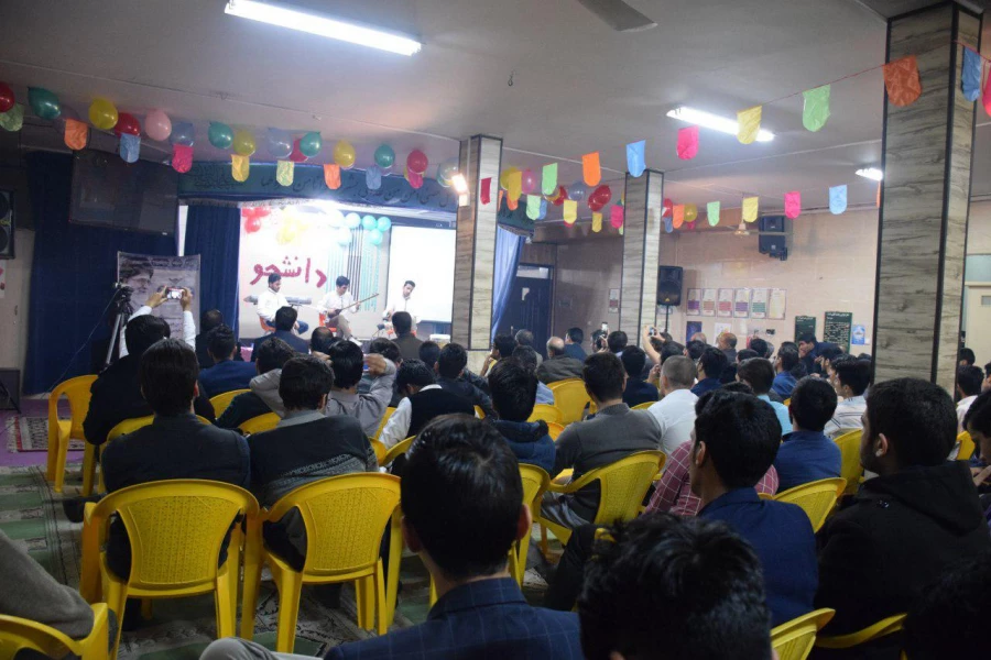 همزمان با روز دانشجو انجام شد : 
ویژه مراسم بزرگداشت مقام دانشجو  با حضور اساتید و دانشجویان دانشگاه فرهنگیان واحد دانشور 7