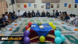 با حضور دانشجویان و کارکنان واحد دانشور انجام شد : 
آئین دورهمی و حافظ خوانی در شب یلدا در سرای دانشجویی 2