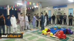 با حضور دانشجویان و کارکنان واحد دانشور انجام شد : 
آئین دورهمی و حافظ خوانی در شب یلدا در سرای دانشجویی 4