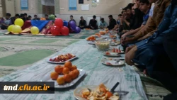 با حضور دانشجویان و کارکنان واحد دانشور انجام شد : 
آئین دورهمی و حافظ خوانی در شب یلدا در سرای دانشجویی 5