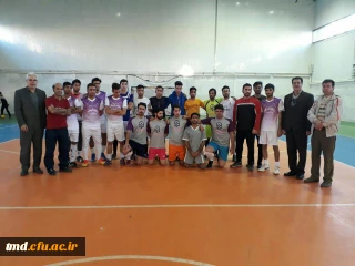 با میزبانی واحد دانشور نیشابور برگزار شد : 
دو دوره مسابقات دوستانه فوتسال و والیبال بین دو واحد سبزوار و نیشابور