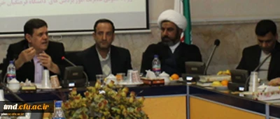 سرپرست دانشگاه فرهنگیان در جمع اساتید دانشگاه فرهنگیان خراسان رضوی:
ورود به حرفه معلمی اتفاق نیست بلکه یک توفیق است