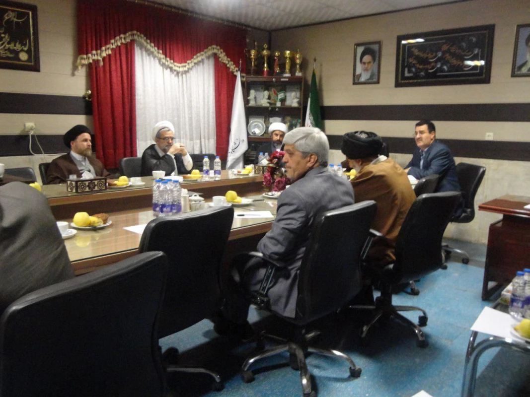 جلسه هم اندیشی