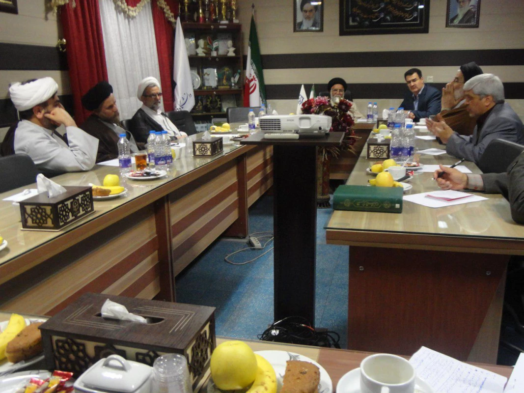 جلسه هم اندیشی