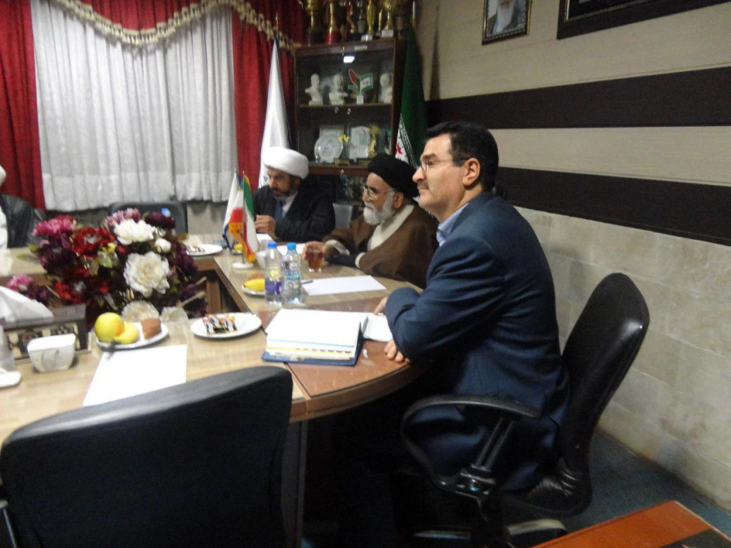 جلسه هم اندیشی