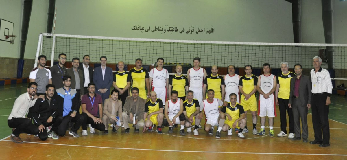 همزمان با هفته سلامت برگزار شد : 
دیدار دوستانه تیم های ورزشی کارکنان واساتید دانشگاه فرهنگیان خراسان رضوی  2