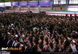 همزمان با هفته معلم انجام شد : 
دیدار دانشجویان با مقام معظم رهبری و حضور  ایشان در دانشگاه فرهنگیان 3