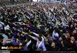 همزمان با هفته معلم انجام شد : 
دیدار دانشجویان با مقام معظم رهبری و حضور  ایشان در دانشگاه فرهنگیان 5