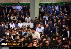 همزمان با هفته معلم انجام شد : 
دیدار دانشجویان با مقام معظم رهبری و حضور  ایشان در دانشگاه فرهنگیان 7