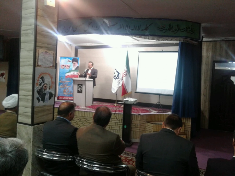 جلسه کارگاهی کارگروه کارورزی و معلمین محترم راهنمای مجری طرح کارورزی