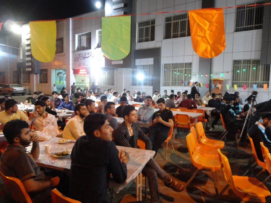 جشن دانش آموختگی دانشجویان واحد دانشور ورودی های 93