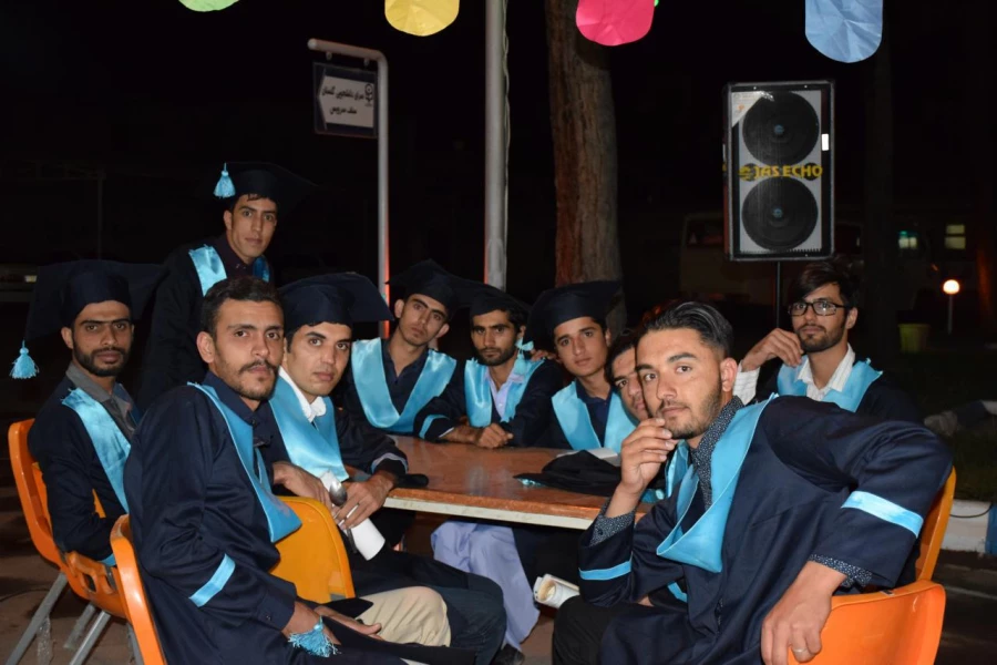 جشن دانش آموختگی دانشجویان واحد دانشور