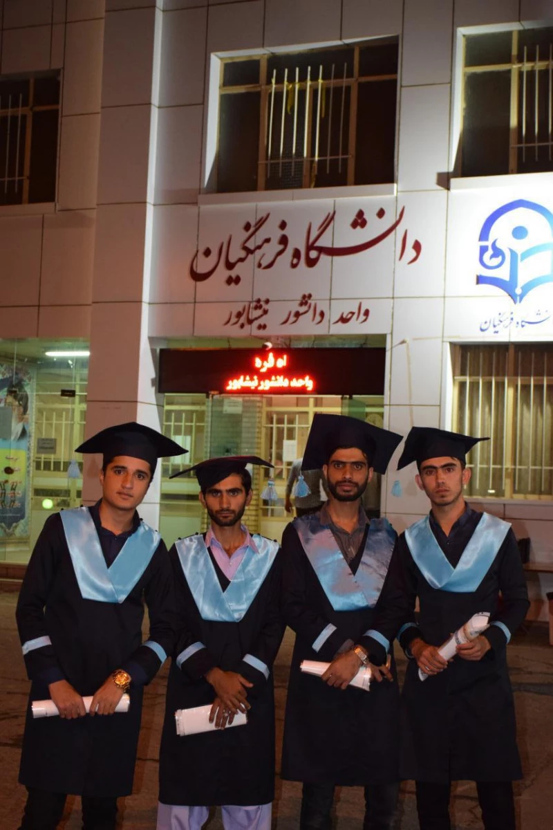 جشن دانش آموختگی دانشجویان واحد دانشور