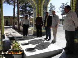 حضور کارکنان واحد دانشور در گلزار شهدای شهرستان همزمان با هفته دولت