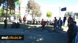 به همت انجمن ورزشی واحد دانشور همزمان با هفته تربیت بدنی و سلامت انجام شد : 
پیاده روی عمومی و نرمش گروهی دانشجویان واحد دانشور نیشابور  5