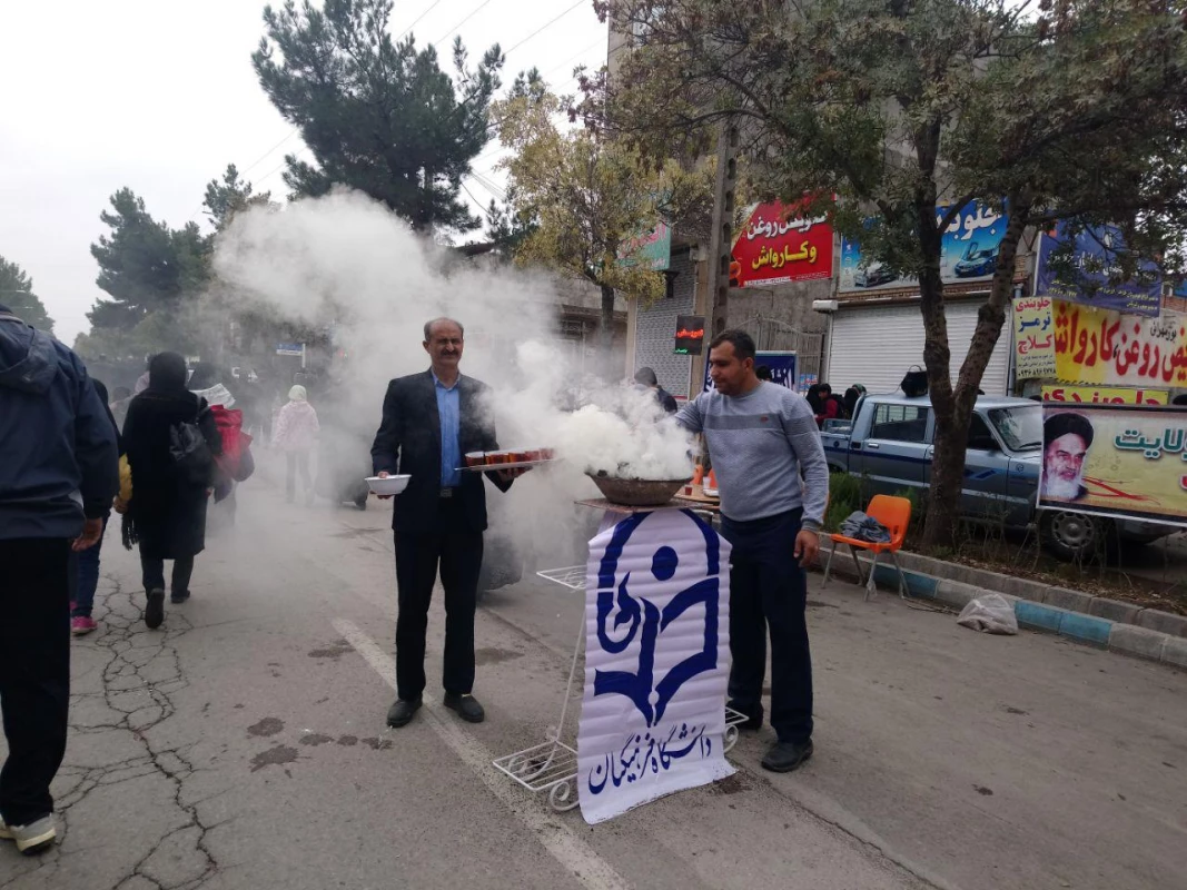 پذیرایی از کاروان جاماندگان اربعین حسینی