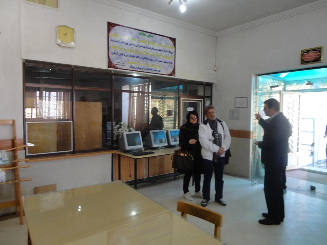 بازدید آقای غلامرضا دانشور خیر محترم و واقف زمین دانشگاه فرهنگیان واحد دانشور  4