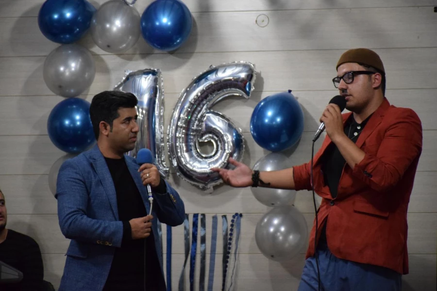 به همت اعضای شورای صنفی برگزار شد :
جشن باشکوه روز دانشجو و تجلیل از دانشجویان برتر 7