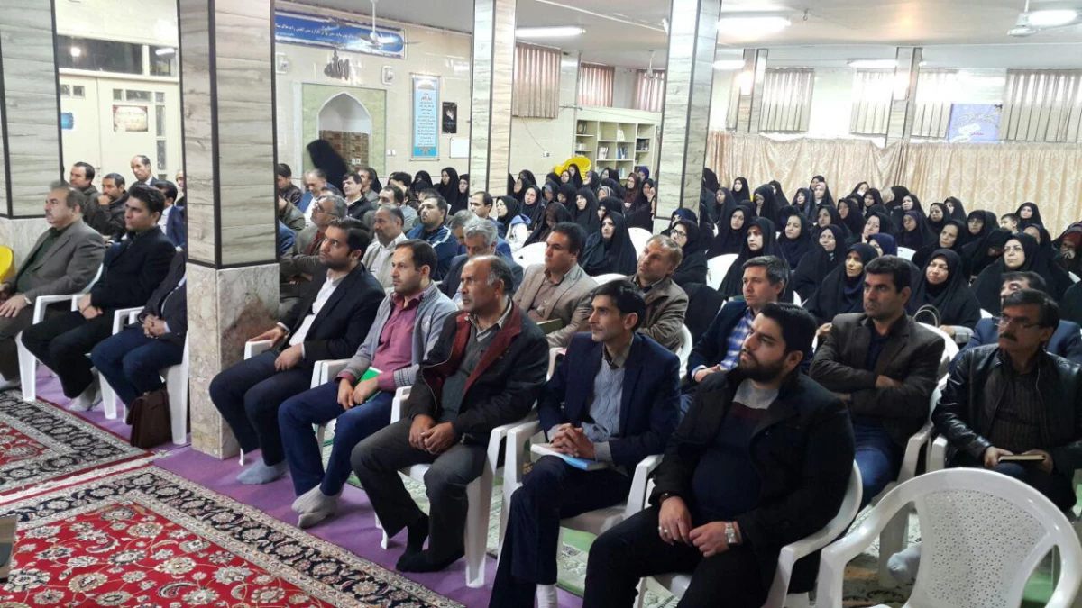 با مشارکت دانشگاه فرهنگیان واحد دانشور انجام شد : 
دوره اموزشی ویژه مربیان تربیتی و معاونان پرورشی مدارس نیشابور 2