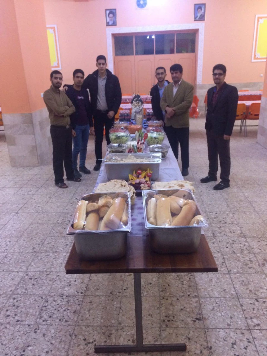 در آخرین شب پاییز و اولین شب زمستان و در جمع گرم دانشجویان انجام شد : 
دورهمی شب یلدا  در سرای دانشجویی دانشگاه فرهنگیان واحد دانشور نیشابور  13