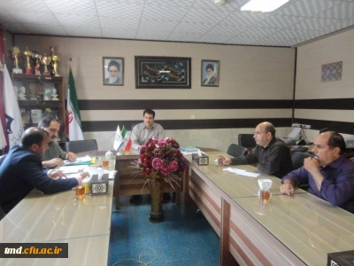 با حضور اعضای کارگروه اسکان نوروزی انجام شد : 
جلسه بررسی وضعیت اسکان نورورزی 98 در واحد دانشور