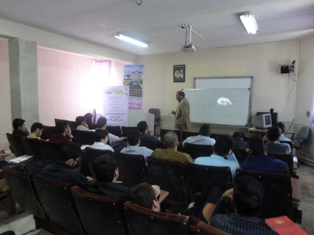 همزمان با هفته سلامت و نیز هفته سراهای دانشجویی برگزار شد : 
برگزاری کارگاه درمان اضطراب و افسردگی  با مشارکت دانشگاه علوم پزشکی نیشابور ویژه دانشجویان واحد دانشور 5