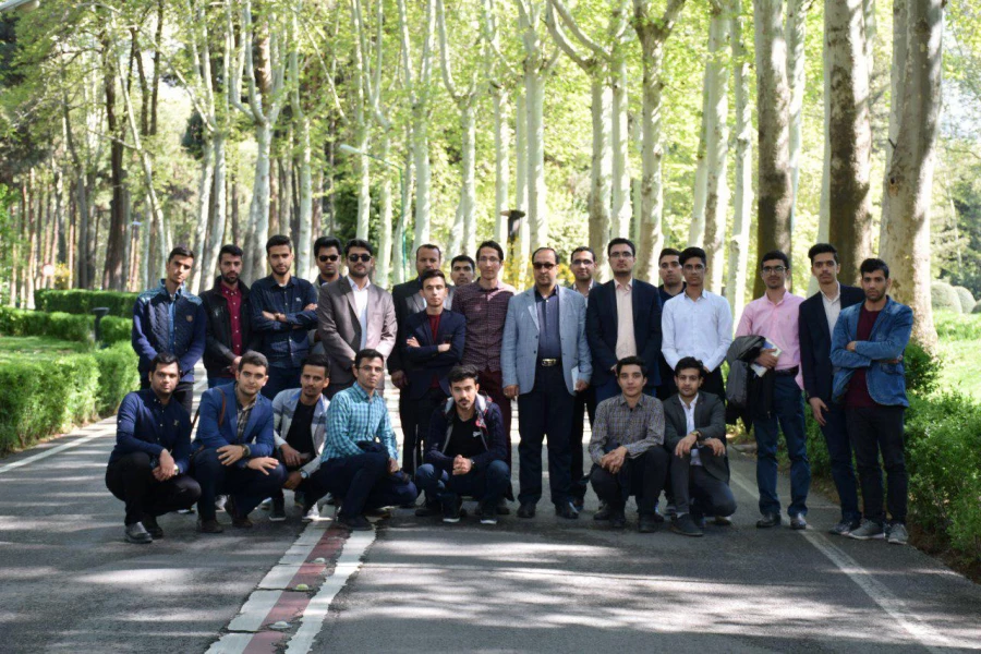 همزمان با هفته سرآمدی آموزش برگزار شد : 
اردوی دانشجویان جهت بازدید از نمایشگاه کتاب تهران 6