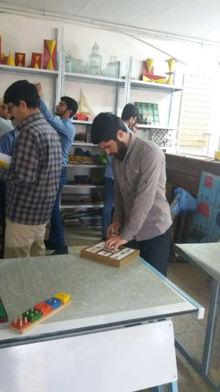 به سرپرستی و راهنمایی استاد زرندی و در راستای درس آموزش ریاضی صورت پذیرفت : 
بازدید دانشجویان آموزش ابتدائی ورودی 95 از خانه ریاضیات نیشابور  2