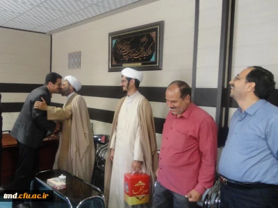 با حضور حجت الاسلام شکوهی امام جماعت واحد دانشور برگزار شد : 
تجلیل از زحمات حجت الاسلام قرائی مبلغ اعزامی از نهاد رهبری