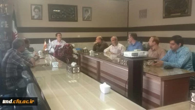 با حضور سرپرست و کارشناسان واحد دانشور برگزار شد : 
جلسه شورای اداری مورخه 12/5/98