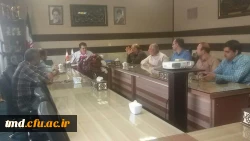 با حضور سرپرست و کارشناسان واحد دانشور برگزار شد : 
جلسه شورای اداری مورخه 12/5/98 3