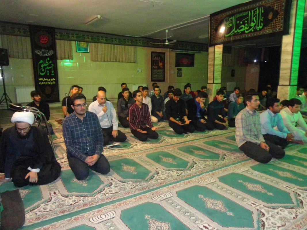 با حضور مشتاقان و علاقمندان خاندان عصمت و طهارت انجام شد : 
برگزاری مراسم ذکر مصیبت اهل بیت (ع)  همزمان با دهه آخر ماه صفر  2