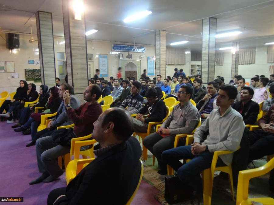 محمدرضا خسروی پور در همایشِ «هم گرایی علمی و صلح جهانی» در دانشگاه فرهنگیان نیشابور بیان داشت:
این که امروزه مشاهده می شود که هر ادعایی با صفت علمی آورده می شود دلیلی بر فربه بودن علم است. مراقب تفاوت علم و شبه علم باشیم.
 6