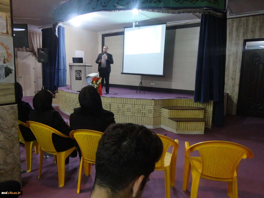 محمدرضا خسروی پور در همایشِ «هم گرایی علمی و صلح جهانی» در دانشگاه فرهنگیان نیشابور بیان داشت:
این که امروزه مشاهده می شود که هر ادعایی با صفت علمی آورده می شود دلیلی بر فربه بودن علم است. مراقب تفاوت علم و شبه علم باشیم.
 7