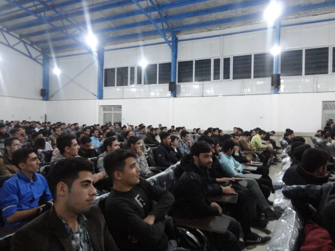 همزمان با روز دانشجو انجام شد : 
مراسم جشن و بزرگداشت مقام دانشجو در واحد دانشور نیشابور 8